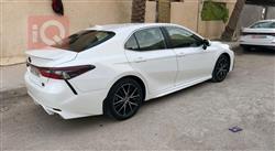 تۆیۆتا کامری